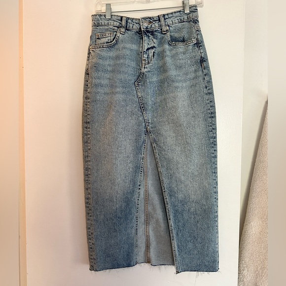 Denim skirt - Picture 1 of 1